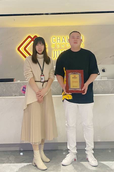 張先生想開一家帽牌貨冒菜加盟店