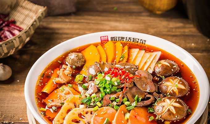 餐飲創(chuàng)業(yè)加盟就選帽牌貨冒菜