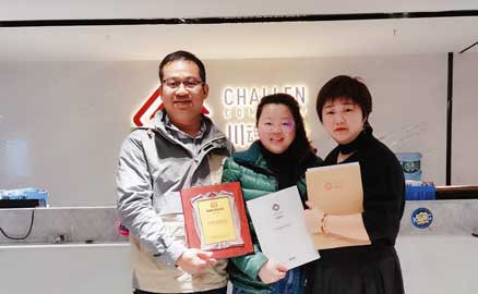 恭喜重慶的李先生加盟帽牌貨冒菜