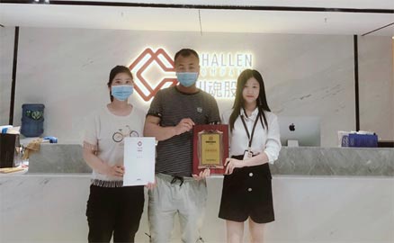 陜西的李先生還是選擇了加盟帽牌貨冒菜