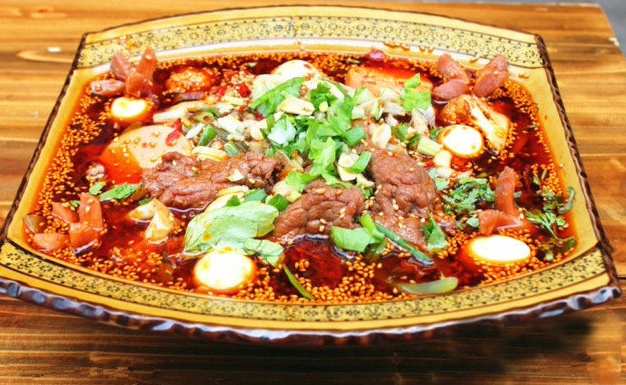 開創(chuàng)創(chuàng)業(yè)新機會，冒菜加盟店的優(yōu)勢