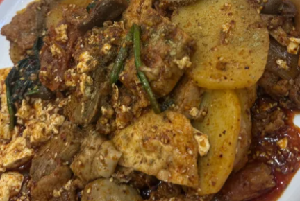 冒菜店選址：商場(chǎng)、社區(qū)誰是吸金王