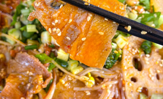 不想上班想創(chuàng)業(yè)？開家帽牌貨冒菜真能行！